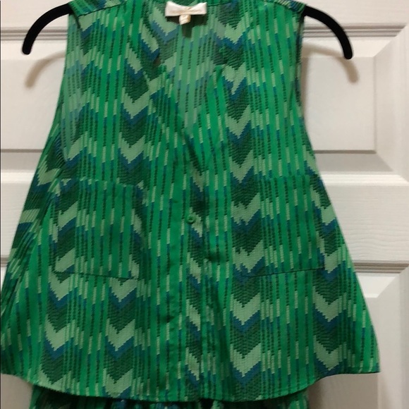 Romper - Picture 2 of 4